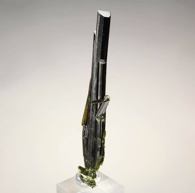 EPIDOTE