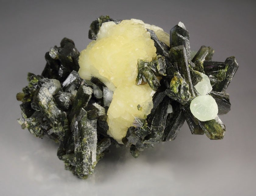 STILBITE-STELLERITE series, PREHNITE, EPIDOTE