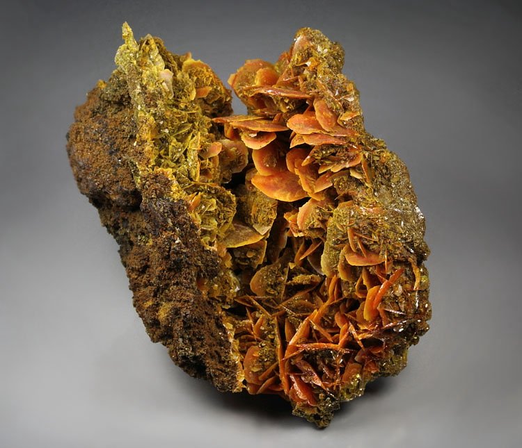 WULFENITE