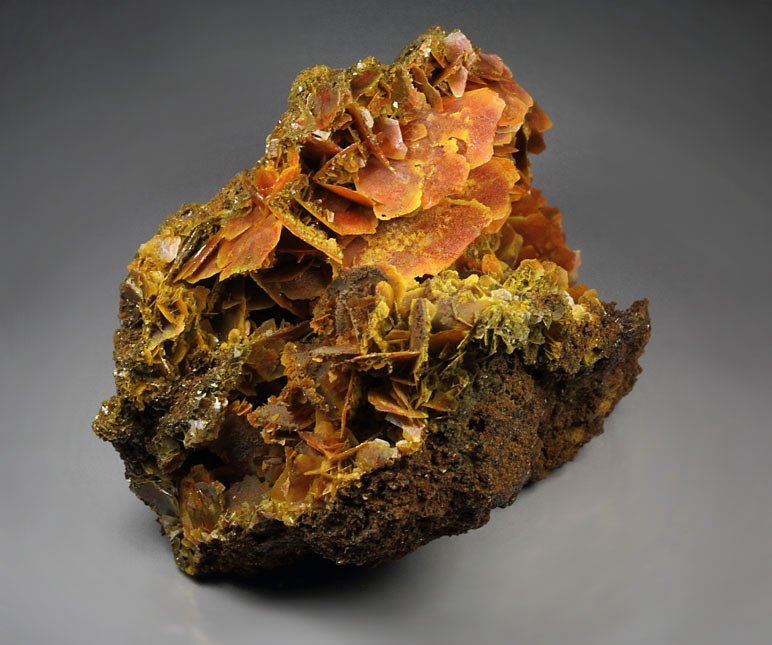 WULFENITE