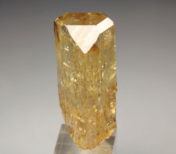 gem TOPAZ var. IMPERIAL TOPAZ