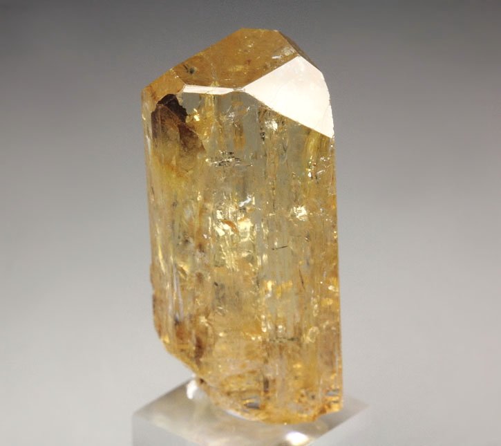 gem TOPAZ var. IMPERIAL TOPAZ