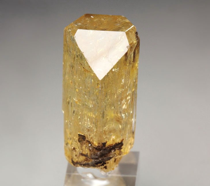 gem TOPAZ var. IMPERIAL TOPAZ