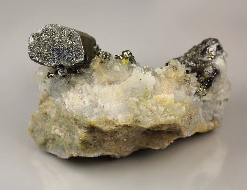 ENARGITE, CHALCOPYRITE