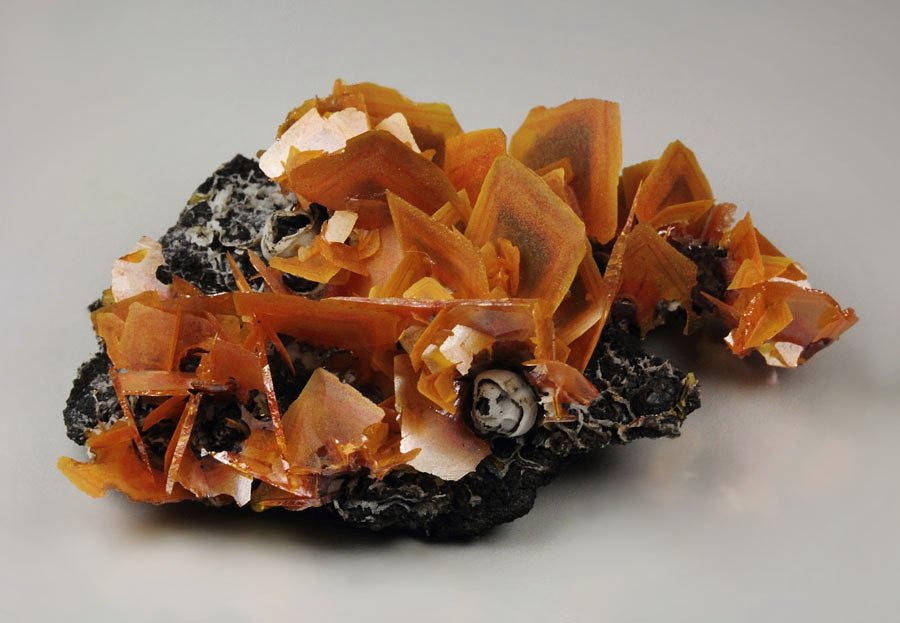 WULFENITE