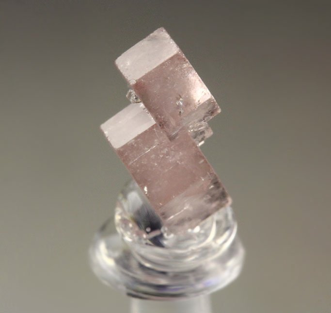 pink gem FLUORAPATITE