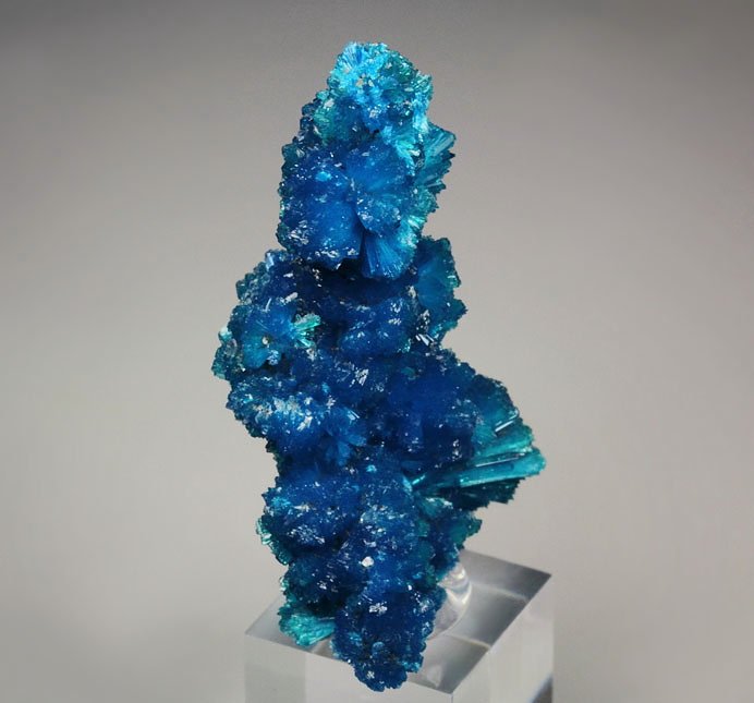 CAVANSITE stalactite, STILBITE 