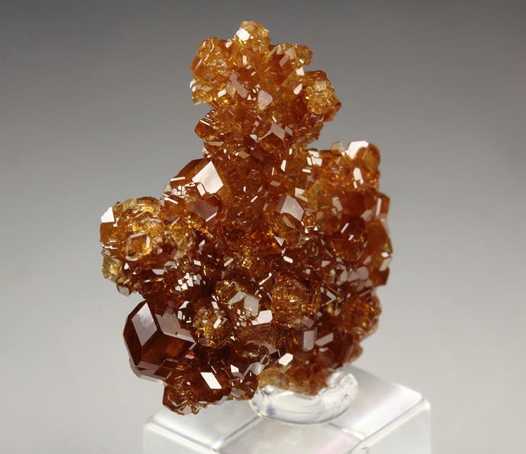 gem GARNET var. HESSONITE