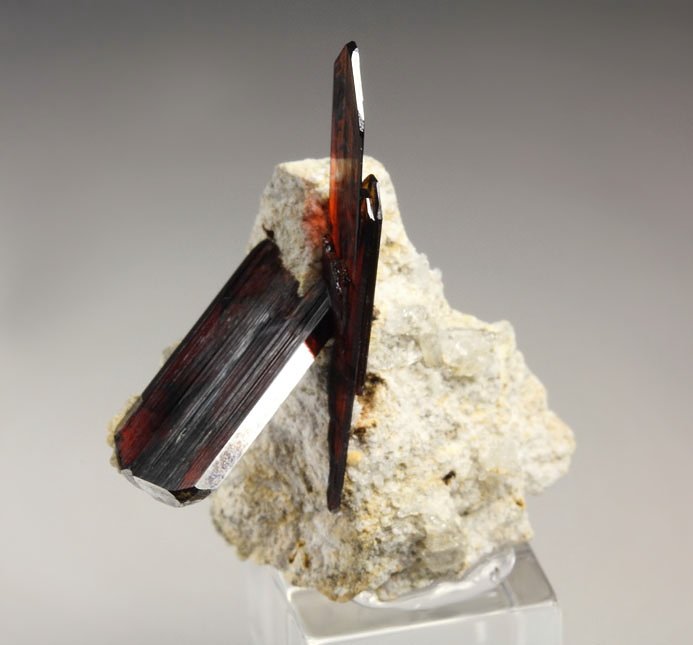 BROOKITE