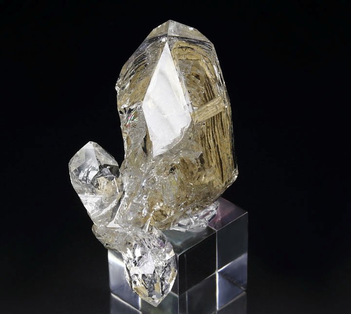 skeletal QUARTZ