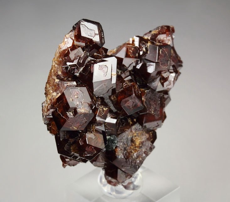 gem GARNET var. HESSONITE