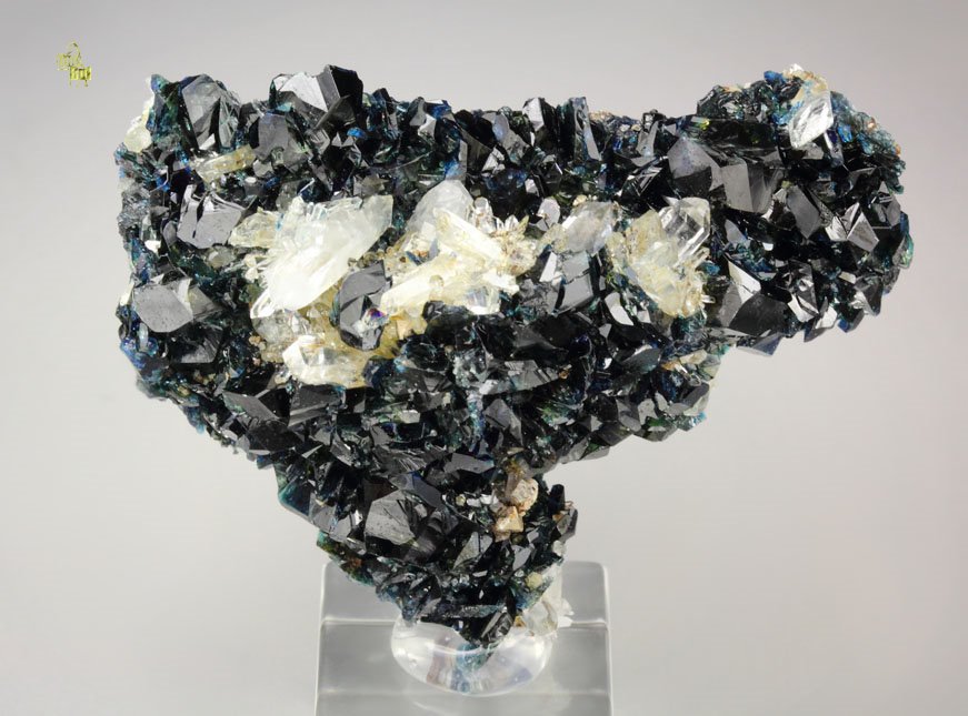 gemmy LAZULITE, QUARTZ, SIDERITE