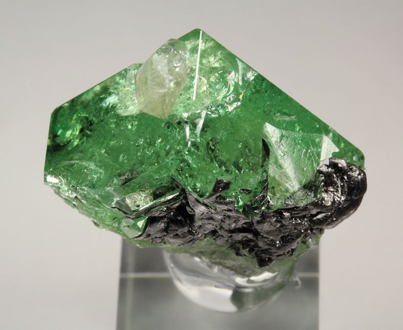 gem GARNET var. GROSSULAR var. TSAVORITE, DIOPSIDE