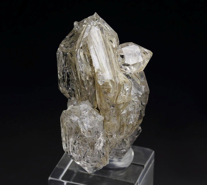 skeletal QUARTZ