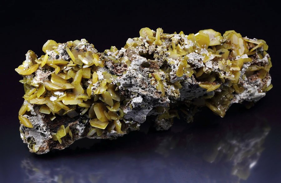 WULFENITE