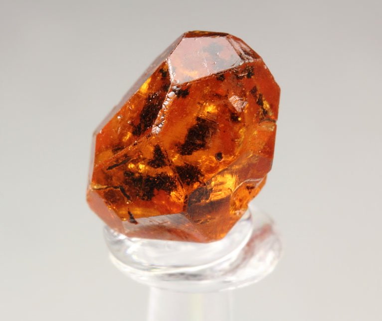 gem GARNET var. SPESSARTINE