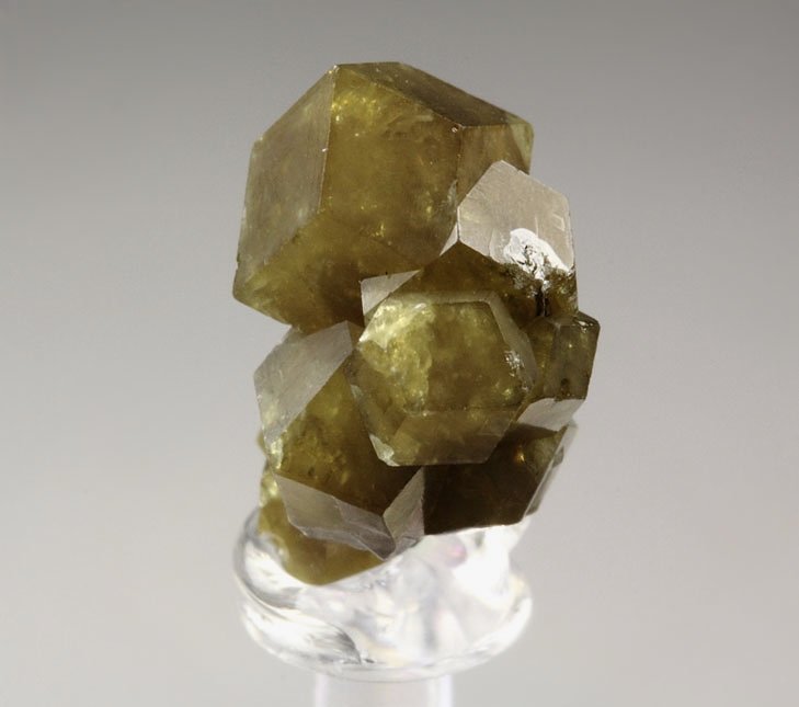 GARNET var. ANDRADITE var. TOPAZOLITE