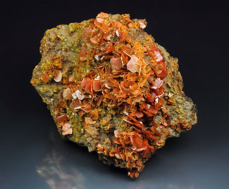 WULFENITE