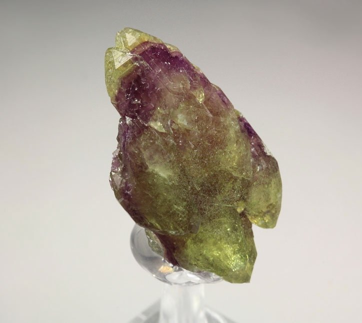 bi-terminated VESUVIANITE bi-color