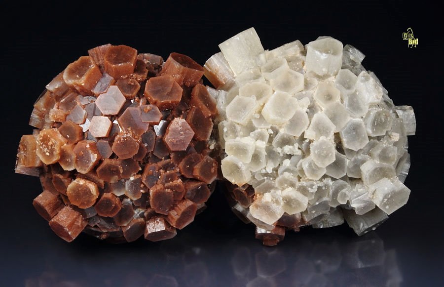 bi-color ARAGONITE floater