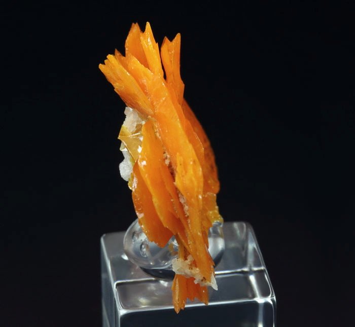 WULFENITE