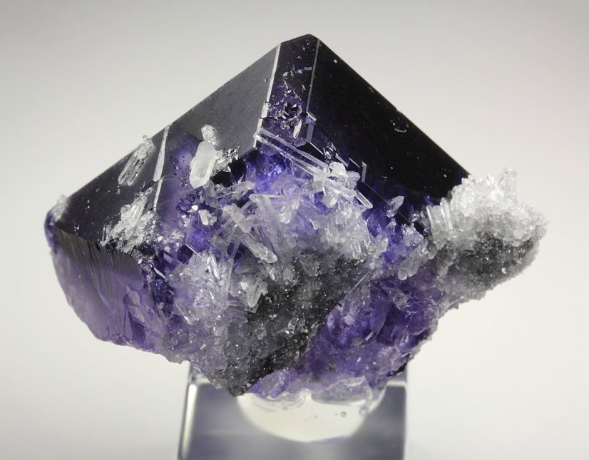 FLUORITE with PHANTOMS, QUARTZ