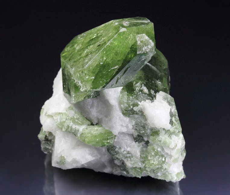 DIOPSIDE, CALCITE