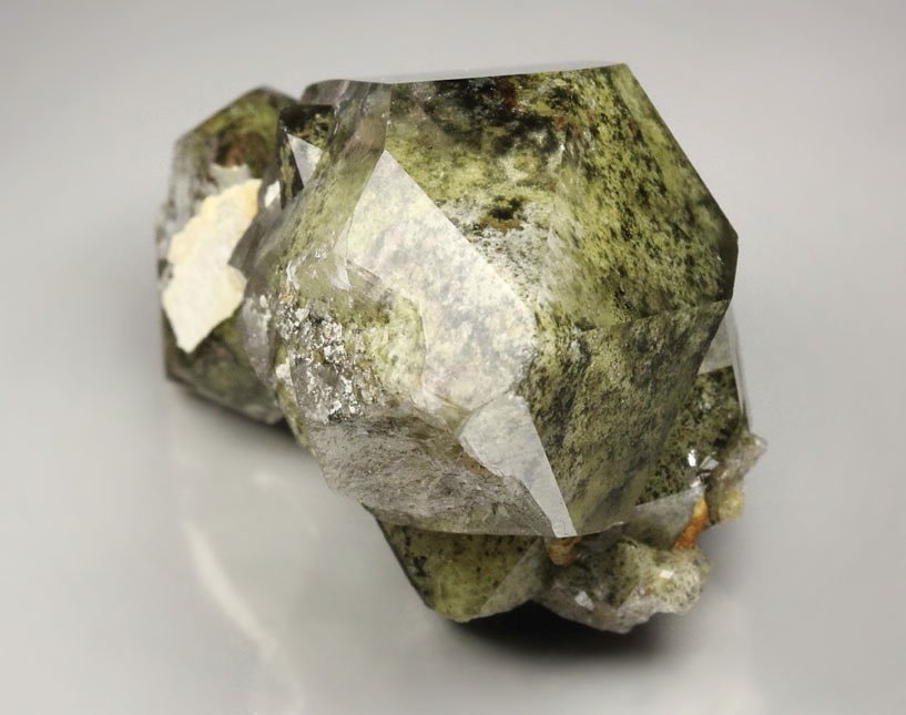 QUARTZ with CHLORITE inclusions 