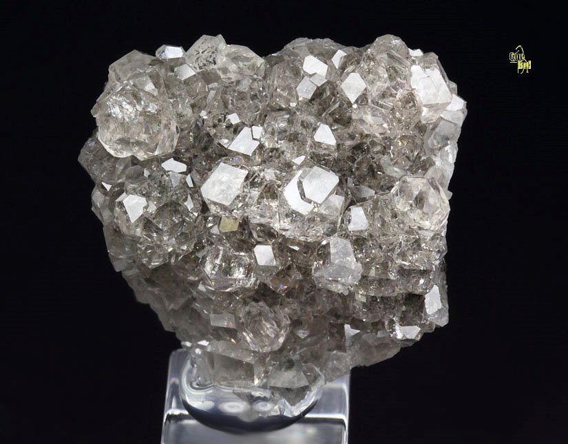 colorless gem GARNET var. GROSSULAR