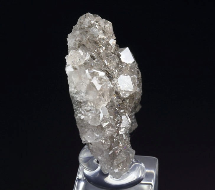 colorless gem GARNET var. GROSSULAR