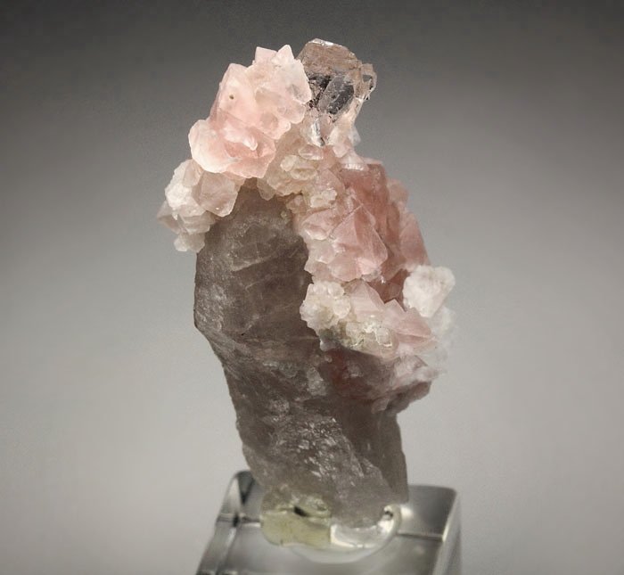 pink FLUORITE, QUARTZ