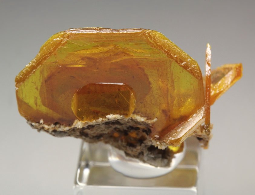 WULFENITE