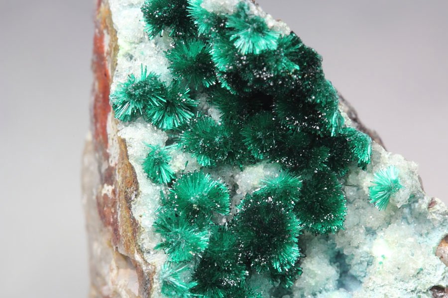 BROCHANTITE