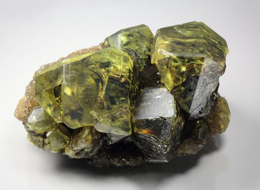 SULPHUR with petroleum inclusions, ARAGONITE