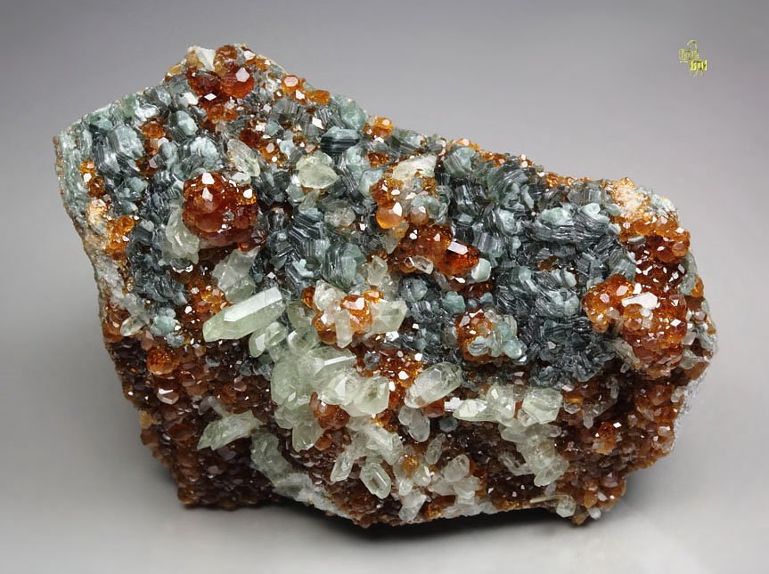 gem GARNET var. HESSONITE, DIOPSIDE, CLINOCHLORE