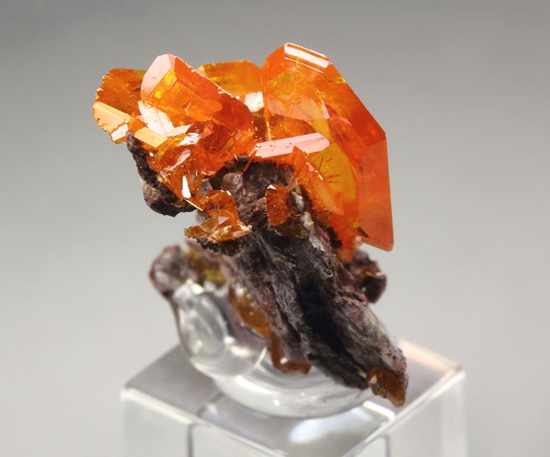 WULFENITE