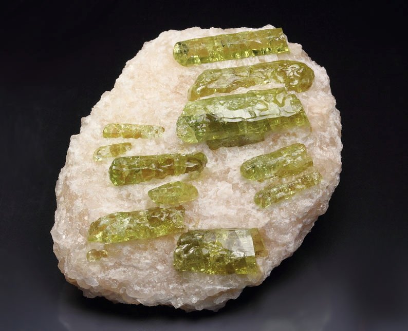 gem FLUORAPATITE