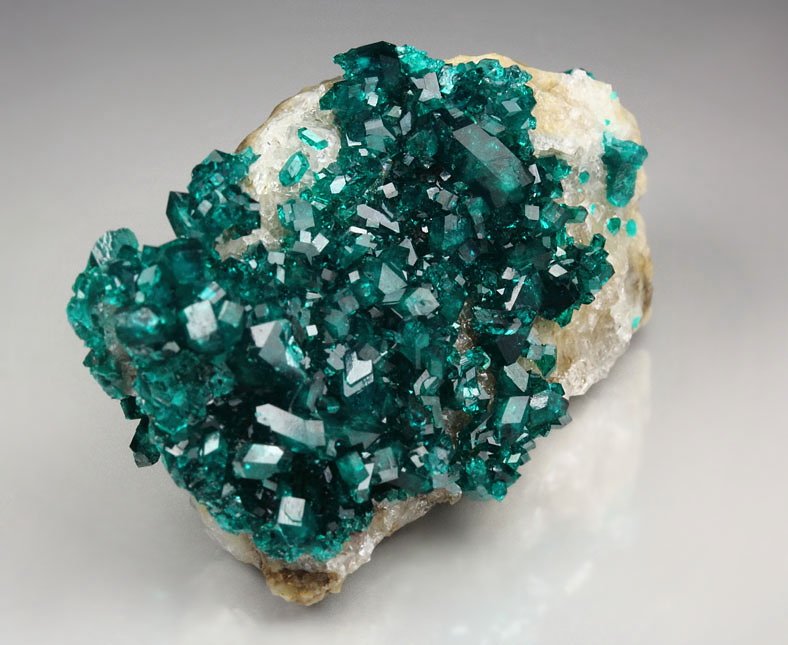 gemmy DIOPTASE