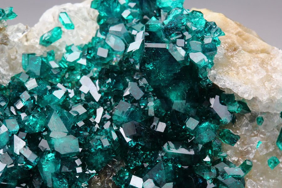 gemmy DIOPTASE