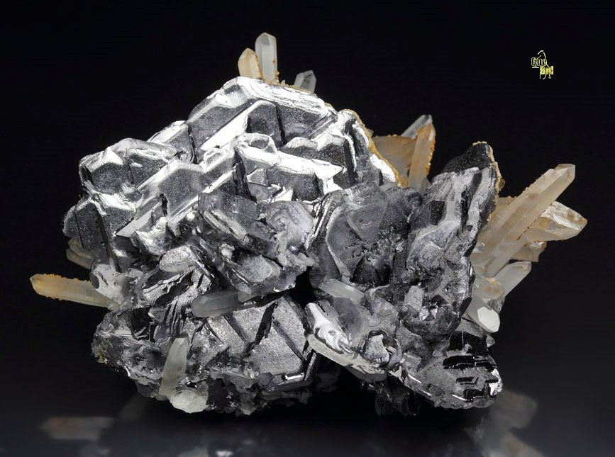 GALENA - SPINEL LAW TWIN, QUARTZ, CALCITE