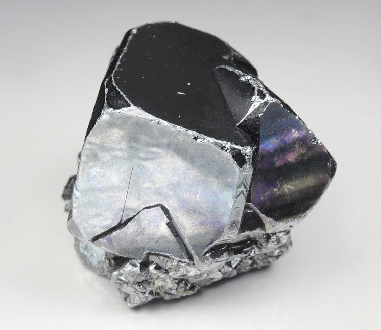 HEMATITE twinned 