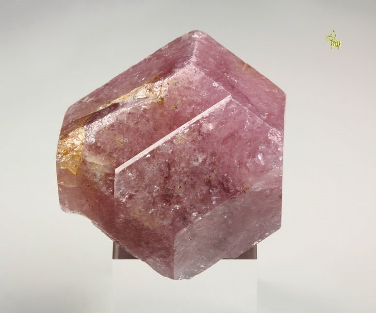 GARNET var. GROSSULAR