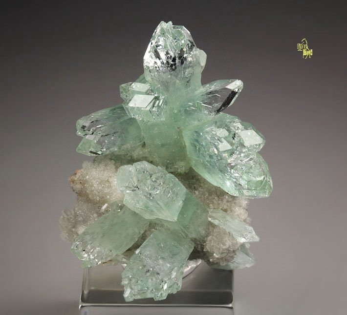 gem FLUORAPOPHYLLITE-(K), STILBITE