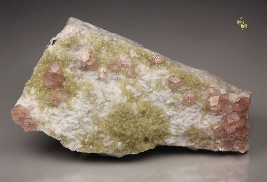 gem PINK GARNET var. GROSSULAR, DIOPSIDE, ALBITE