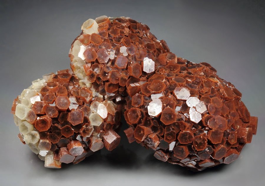 bi-color ARAGONITE floater