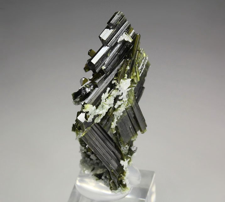 EPIDOTE