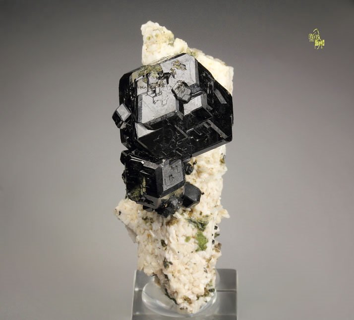 GARNET var. ANDRADITE var. MELANITE, FELDSPAR PSEUDOMORPH, EPIDOTE