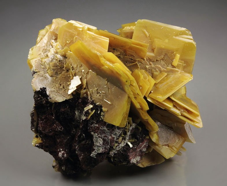 WULFENITE