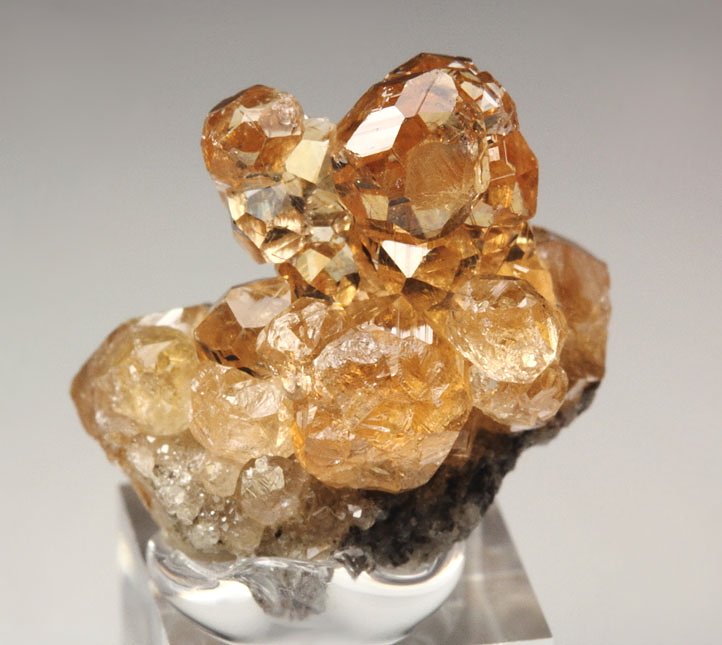 gem GARNET var. GROSSULAR