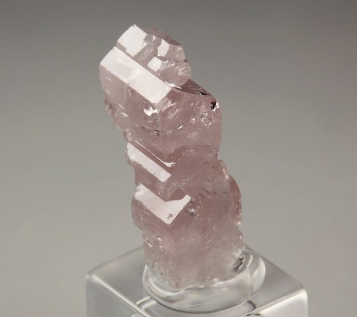 pink gem FLUORAPATITE